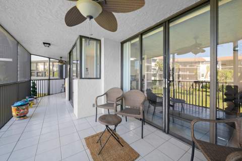 800 Jeffery Street #205, Boca Raton FL - photo 6 of 37