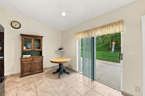 184 Heming Way, Boynton Beach FL - photo 12 of 41