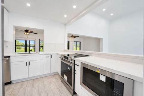 4603 King Palm Drive, Tamarac FL - photo 12 of 44