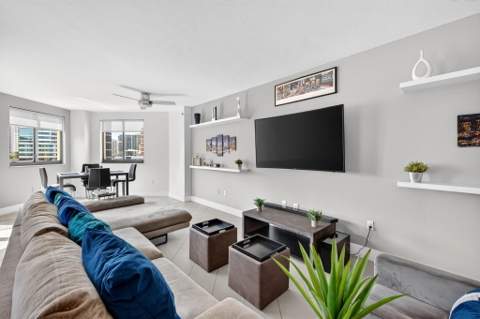 110 N Federal Highway #1105, Fort Lauderdale FL - photo 9 of 75
