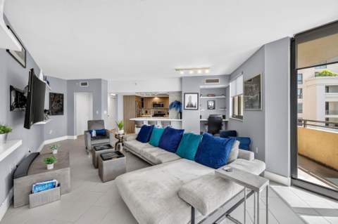 110 N Federal Highway #1105, Fort Lauderdale FL - photo 11 of 75