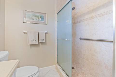 2822 Crosley Drive #D, West Palm Beach FL - photo 12 of 38