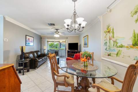 2822 Crosley Drive #D, West Palm Beach FL - photo 10 of 38