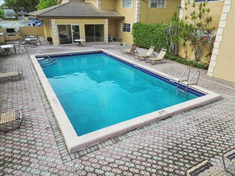 3030 Coral Springs Drive, Coral Springs FL - photo 16 of 18