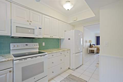 3901 SE St Lucie Blvd Boulevard #E-33, Stuart FL - photo 10 of 23