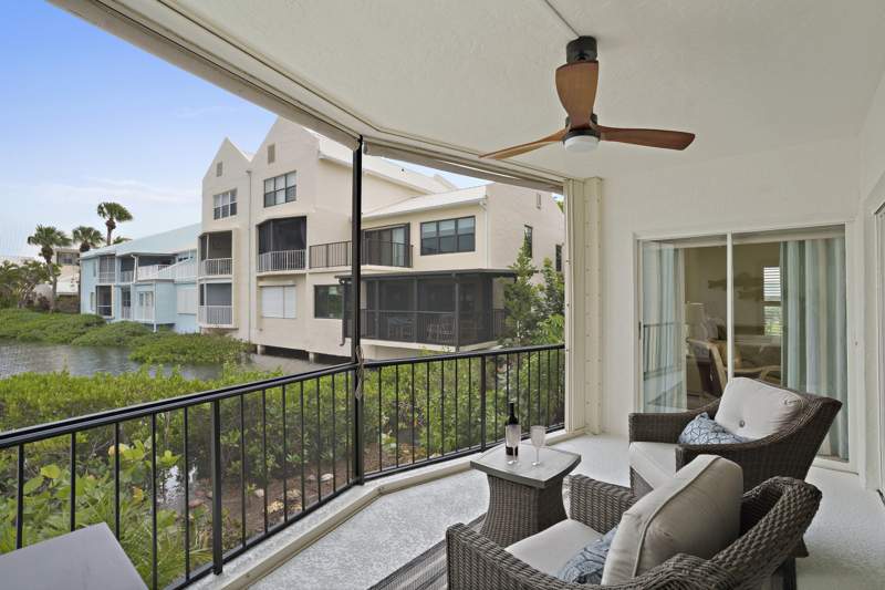 2 bedroom Condominium at 3901 SE St Lucie Blvd Boulevard #E-33, Mariner Cay Condo, Stuart — photo 2