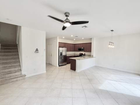 6172 Bangalow Drive, Lake Worth FL - photo 9 of 34