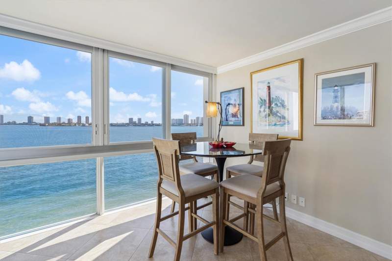 2 bedroom Condominium at 301 Lake Shore Drive #501, Lake Harbour Towers Condo, Lake Park — photo 5
