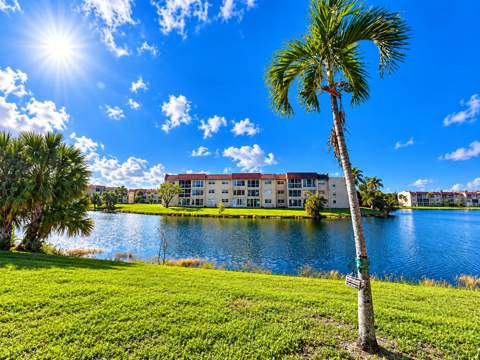 8040 N Sunrise Lakes Drive #106, Sunrise FL - photo 21 of 24
