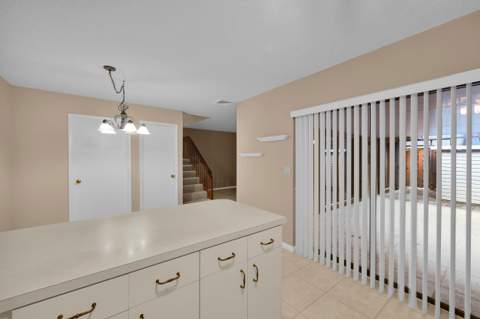 5913 SE Windsong Lane #834, Stuart FL - photo 13 of 49