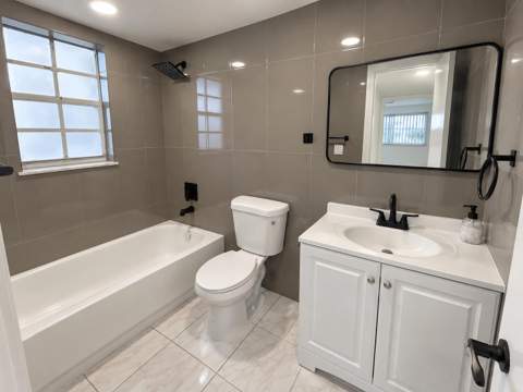 8040 N Sunrise Lakes Drive #106, Sunrise FL - photo 15 of 24