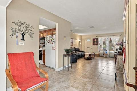 4502 NW 47th Street, Tamarac FL - photo 12 of 51
