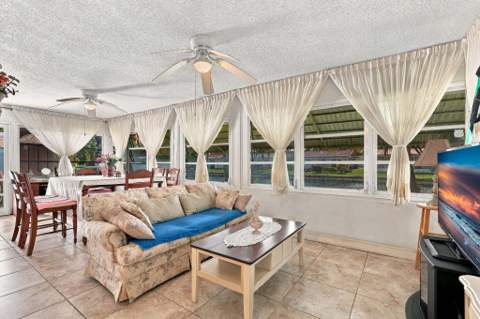 4502 NW 47th Street, Tamarac FL - photo 18 of 51