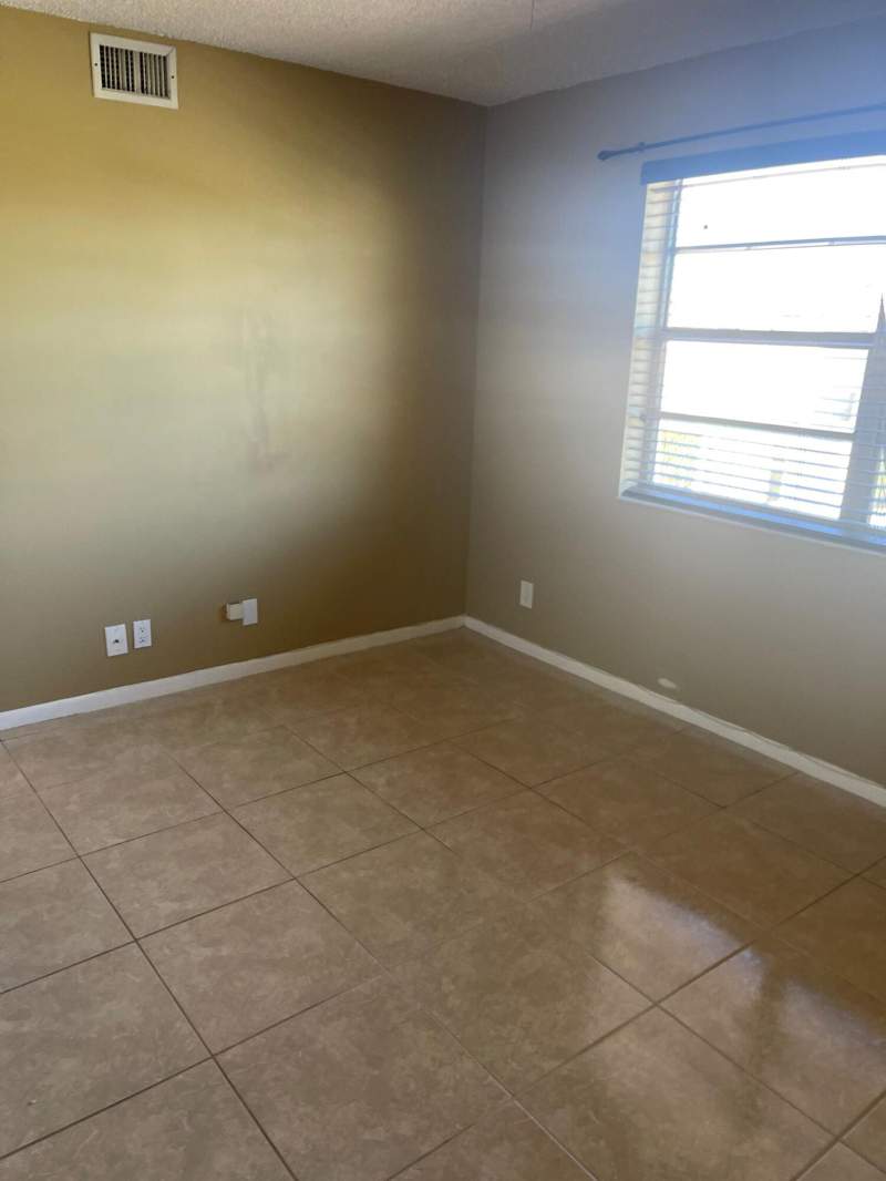 2 bedroom Condominium at 10128 Twin Lakes Drive #11-H, Lakewood Village, Coral Springs — photo 3