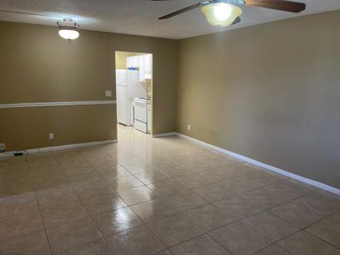 10128 Twin Lakes Drive #11-H, Coral Springs FL - photo 7 of 9