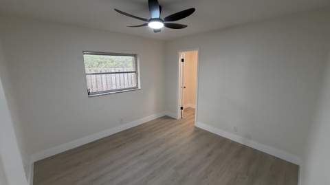 8270 NW 66th Terrace, Tamarac FL - photo 20 of 37