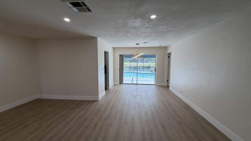 4 bedroom Single Family Residence at 8270 NW 66th Terrace, Sunflower, Tamarac — photo 5