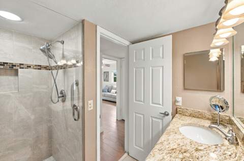 247 Normandy F, Delray Beach FL - photo 18 of 61