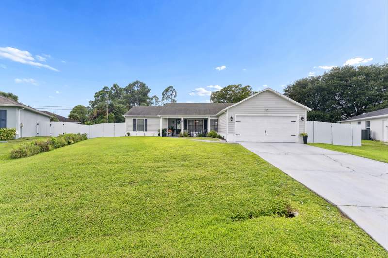 3 bedroom Single Family Residence at 2312 SW Abalon Circle, Port St Lucie Section 35, Port St. Lucie — photo 3