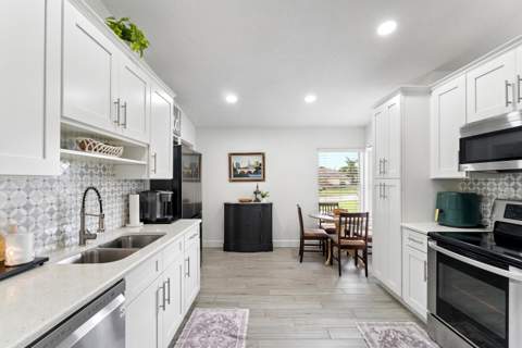 2312 SW Abalon Circle, Port St. Lucie FL - photo 21 of 62