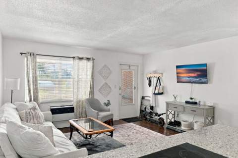 2111 NE 56th Street #207, Fort Lauderdale FL - photo 9 of 30
