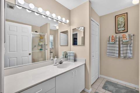 6734 Picante Circle, Fort Pierce FL - photo 21 of 56