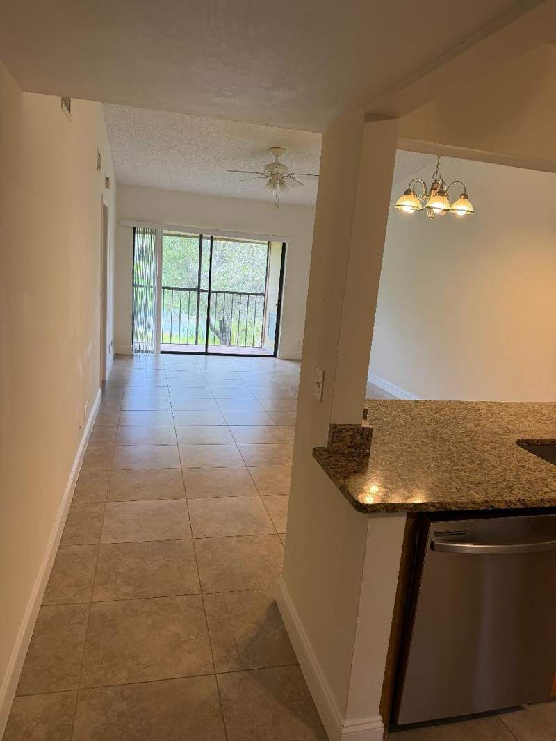 2 bedroom Condominium at 21943 Remsen Terrace #203, Kensington Walk Condo, Boca Raton — photo 4