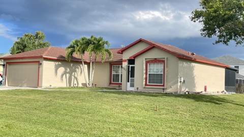 602 SE Streamlet Avenue, Port St. Lucie FL - photo 7 of 31