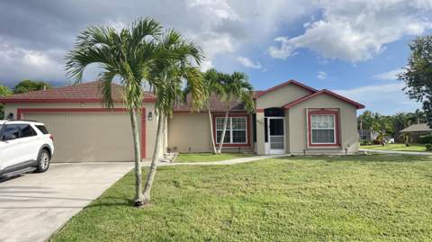 602 SE Streamlet Avenue, Port St. Lucie FL - photo 8 of 31
