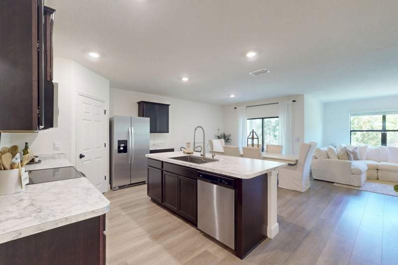 4 bedroom Single Family Residence at 5219 Entertainment Way, Celebration Pointe, Fort Pierce — photo 5