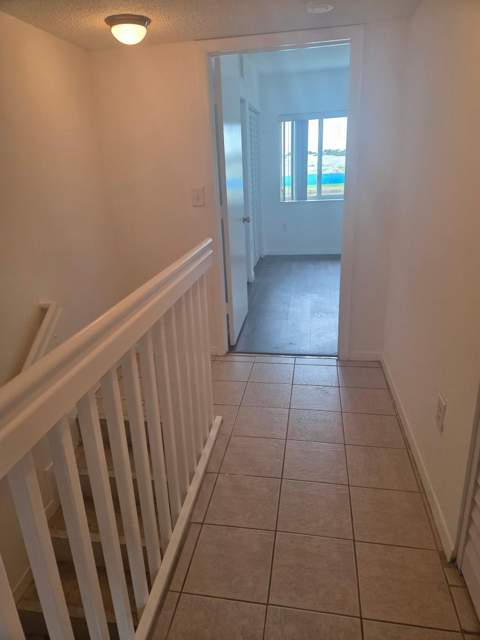 215 Riviera Circle, Weston FL - photo 16 of 23