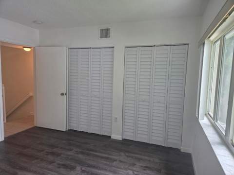 215 Riviera Circle, Weston FL - photo 19 of 23