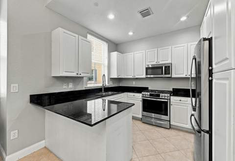 536 NE 7th Avenue #Unit 2, Fort Lauderdale FL - photo 24 of 41