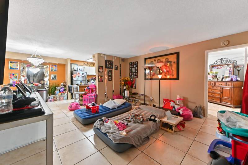 2 bedroom Condominium at 4191 S 57th Avenue #D, Pine Hollow, Greenacres — photo 4
