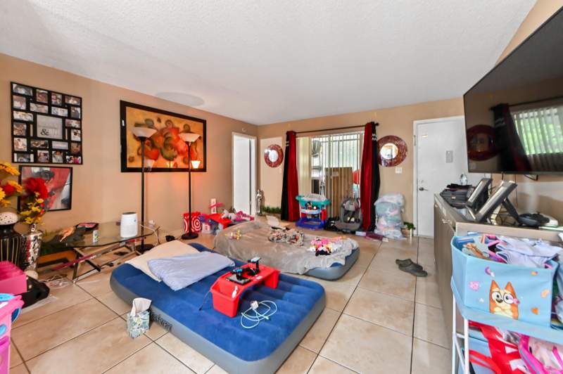 2 bedroom Condominium at 4191 S 57th Avenue #D, Pine Hollow, Greenacres — photo 5