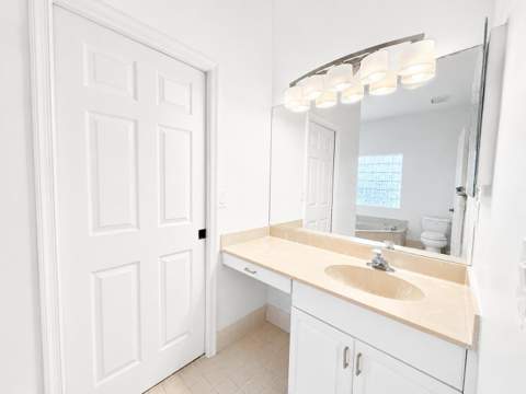 10921 Haydn Drive, Boca Raton FL - photo 11 of 68