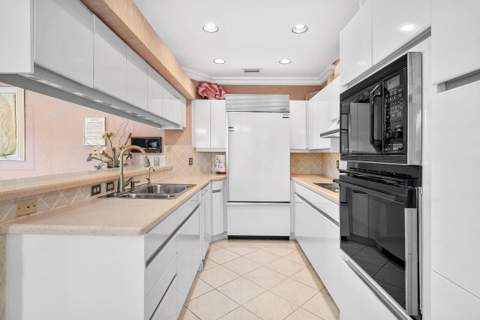 7580 Mirabella Drive, Boca Raton FL - photo 12 of 46