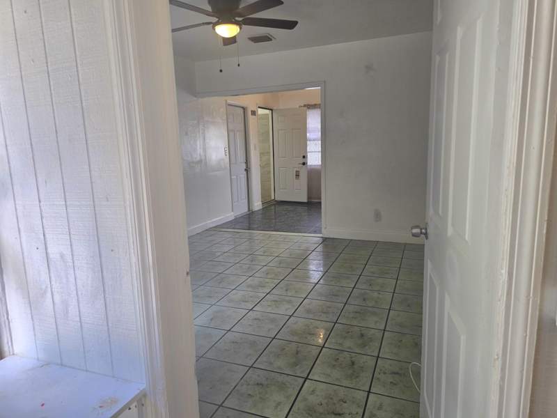3 bedroom Single Family Residence at 2513 Grant Street, Hollywood Terrace, Hollywood — photo 5