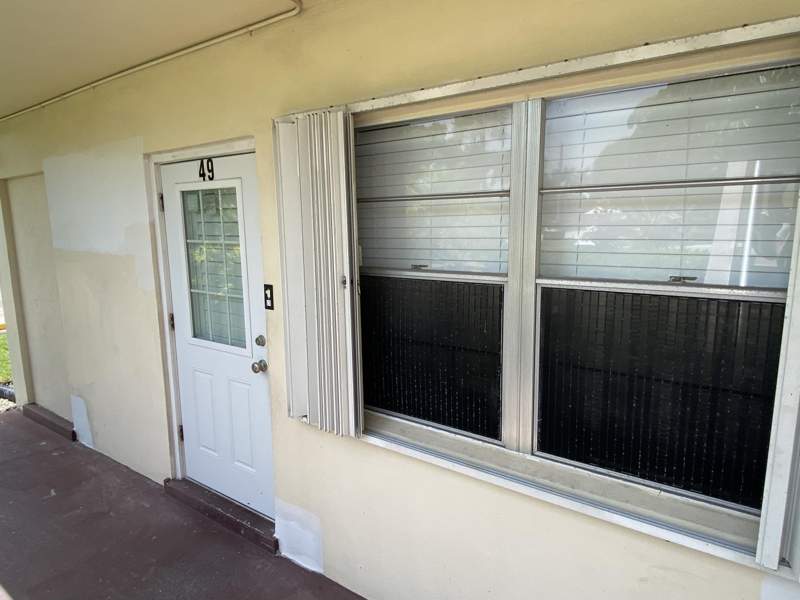 2 bedroom Condominium at 49 Waltham C #49, Waltham Condo, West Palm Beach — photo 2
