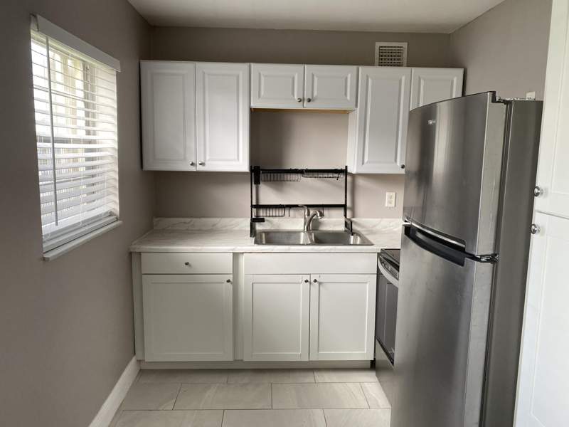 2 bedroom Condominium at 49 Waltham C #49, Waltham Condo, West Palm Beach — photo 5
