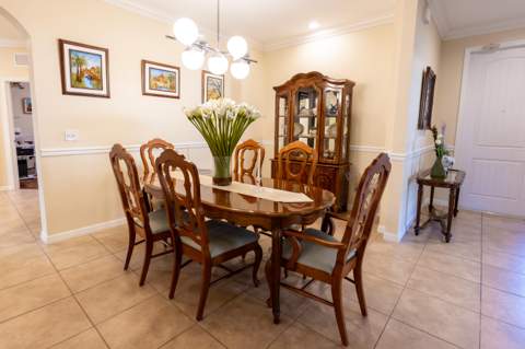 9340 Silent Oak Circle, West Palm Beach FL - photo 8 of 48