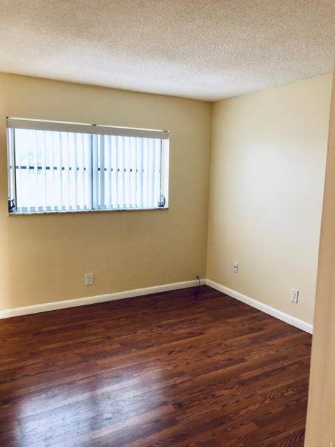 1230 Old Boynton Road #219, Boynton Beach FL - photo 8 of 11
