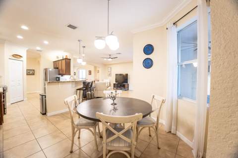 9340 Silent Oak Circle, West Palm Beach FL - photo 15 of 48