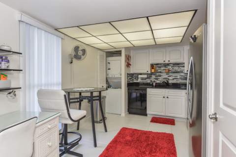 1357 NE Ocean Boulevard #404, Stuart FL - photo 19 of 54