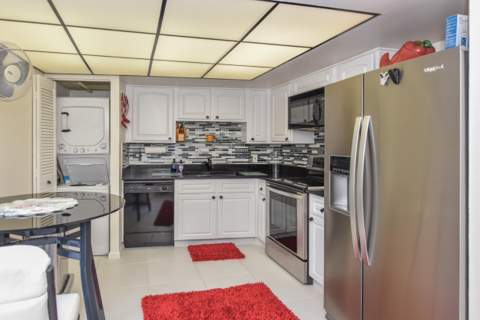 1357 NE Ocean Boulevard #404, Stuart FL - photo 20 of 54