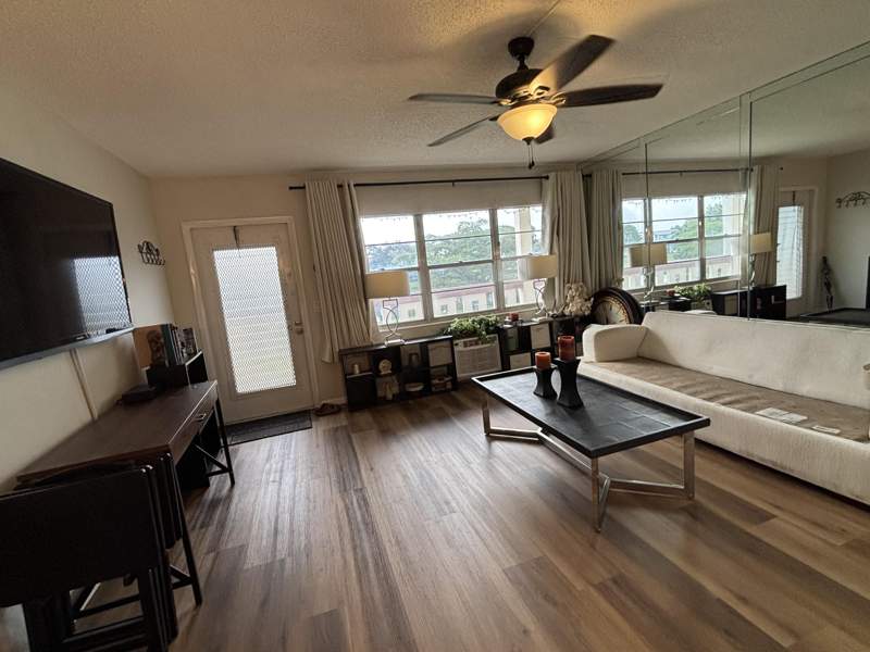 1 bedroom Condominium at 357 Mansfield I #357, Preston At Century Village Condo, Boca Raton — photo 2