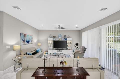 11864 SW Waterford Isle Way, Port St. Lucie FL - photo 16 of 105