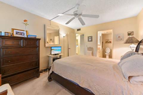 1052 Rexford C, Boca Raton FL - photo 11 of 30