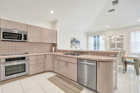 12711 NW 21st Place, Coral Springs FL - photo 16 of 54
