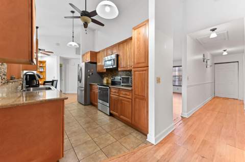 8621 Winnipesaukee Way, Lake Worth FL - photo 12 of 39